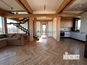 Дом 175м², 2-этажный, участок 8 сот.  