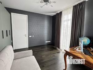 Коттедж 250м², 2-этажный, участок 17 сот.  