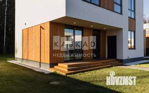 Коттедж 240м², 2-этажный, участок 11 сот.  