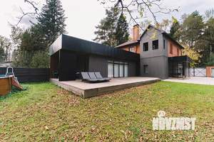 Дом 262м², 2-этажный, участок 30 сот.  