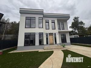 Дом 195м², 2-этажный, участок 5 сот.  