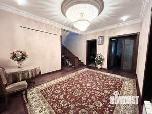 Коттедж 559м², 2-этажный, участок 25 сот.  