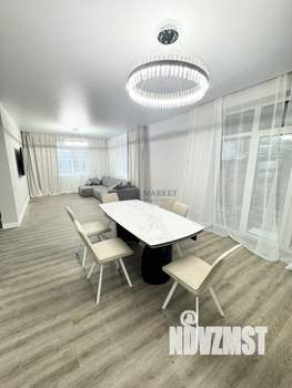 Дом 227м², 2-этажный, участок 7 сот.  