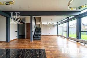 Дом 170м², 2-этажный, участок 8 сот.  