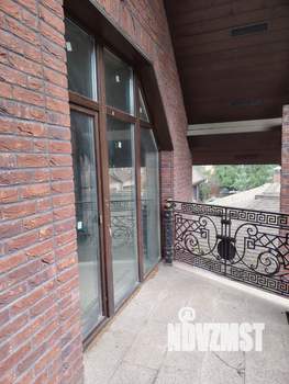 Коттедж 516м&sup2;, 2-этажный, участок 9 сот.  