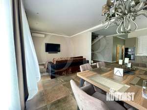 Дом 151м², 2-этажный, участок 6 сот.  