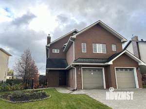 Коттедж 350м², 3-этажный, участок 9 сот.  