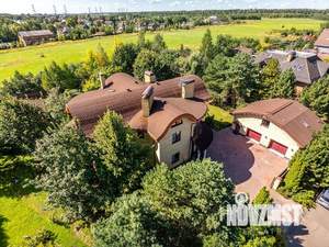 Коттедж 750м&sup2;, 2-этажный, участок 27 сот.  