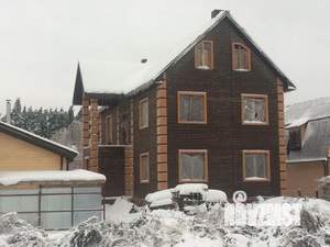 Дом 224м², 3-этажный, участок 6 сот.  