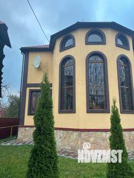 Коттедж 300м², 2-этажный, участок 6 сот.  