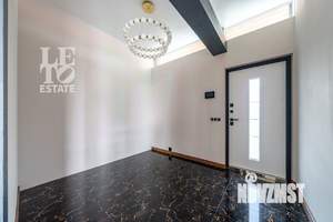 Дом 170м², 2-этажный, участок 8 сот.  