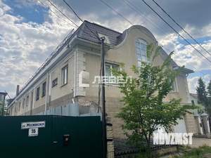Дом 4374м², 3-этажный, участок 30 сот.  