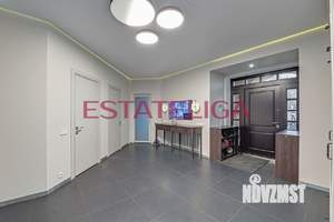 Коттедж 1500м², 3-этажный, участок 35 сот.  