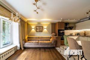 Дом 220м², 5-этажный, участок 2 сот.  