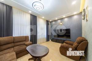 Дом 220м², 2-этажный, участок 6 сот.  