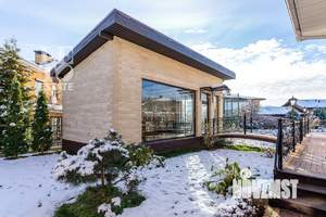 Дом 530м², 2-этажный, участок 16 сот.  