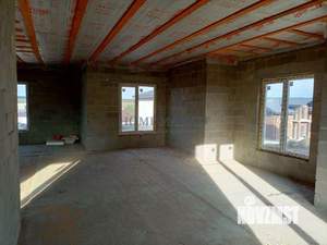 Дом 143м&sup2;, 2-этажный, участок 6 сот.  