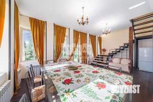 Дом 220м², 2-этажный, участок 25 сот.  
