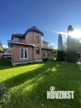 Дом 220м², 2-этажный, участок 9 сот.  