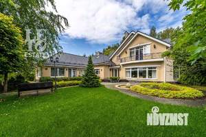 Дом 850м², 3-этажный, участок 36 сот.  
