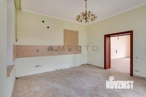 Дом 421м&sup2;, 2-этажный, участок 19 сот.  