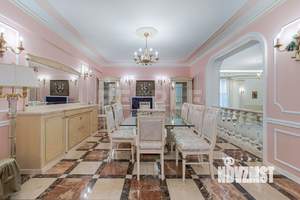 Дом 780м², 3-этажный, участок 28 сот.  