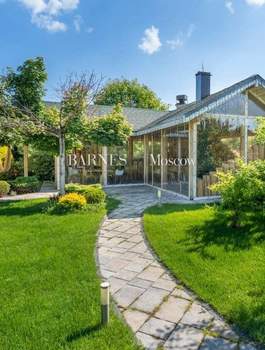 Дом 415м², 2-этажный, участок 22 сот.  