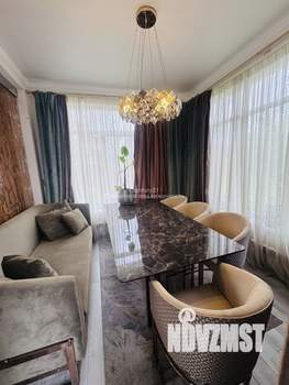 Дом 350м², 2-этажный, участок 7 сот.  