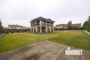 Дом 448м&sup2;, 2-этажный, участок 16 сот.  