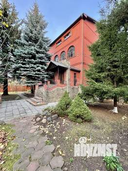 Дом 570м², 4-этажный, участок 15 сот.  