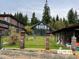 Коттедж 270м², 2-этажный, участок 8 сот.  