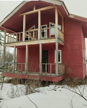 Дом 100м², 2-этажный, участок 8 сот.  