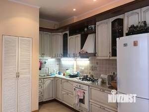 Коттедж 135м&sup2;, 2-этажный, участок 3 сот.  