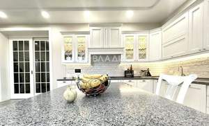 Дом 484м², 4-этажный, участок 6 сот.  