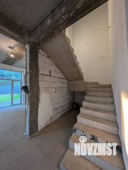 Дом 220м², 2-этажный, участок 8 сот.  