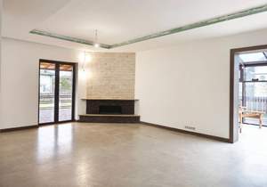 Дом 449м², 2-этажный, участок 15 сот.  