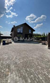 Дом 209м², 2-этажный, участок 6 сот.  