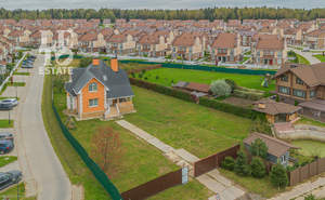 Дом 260м², 3-этажный, участок 17 сот.  