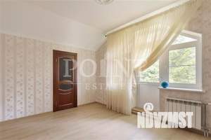 Коттедж 500м², 2-этажный, участок 25 сот.  