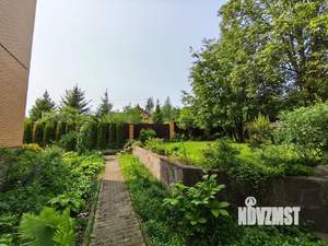 Дом 850м², 4-этажный, участок 20 сот.  