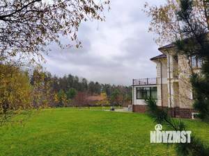 Дом 512м², 3-этажный, участок 71 сот.  