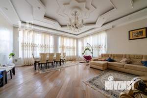 Дом 530м², 2-этажный, участок 16 сот.  