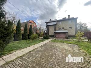 Дом 148м², 2-этажный, участок 10 сот.  