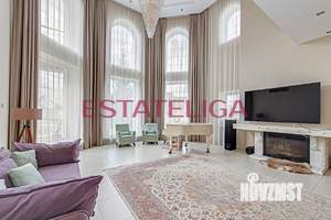 Коттедж 1500м², 3-этажный, участок 35 сот.  