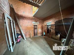 Дом 245м&sup2;, 2-этажный, участок 14 сот.  