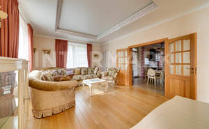 Дом 495м², 2-этажный, участок 22 сот.  