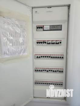 Коттедж 315м², 2-этажный, участок 10 сот.  