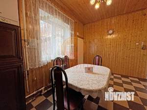 Дом 270м², 2-этажный, участок 24 сот.  