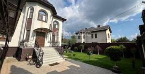 Дом 484м², 4-этажный, участок 6 сот.  