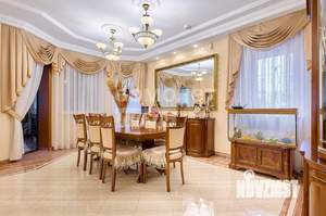 Дача 379м², 4-этажный, участок 17 сот.  